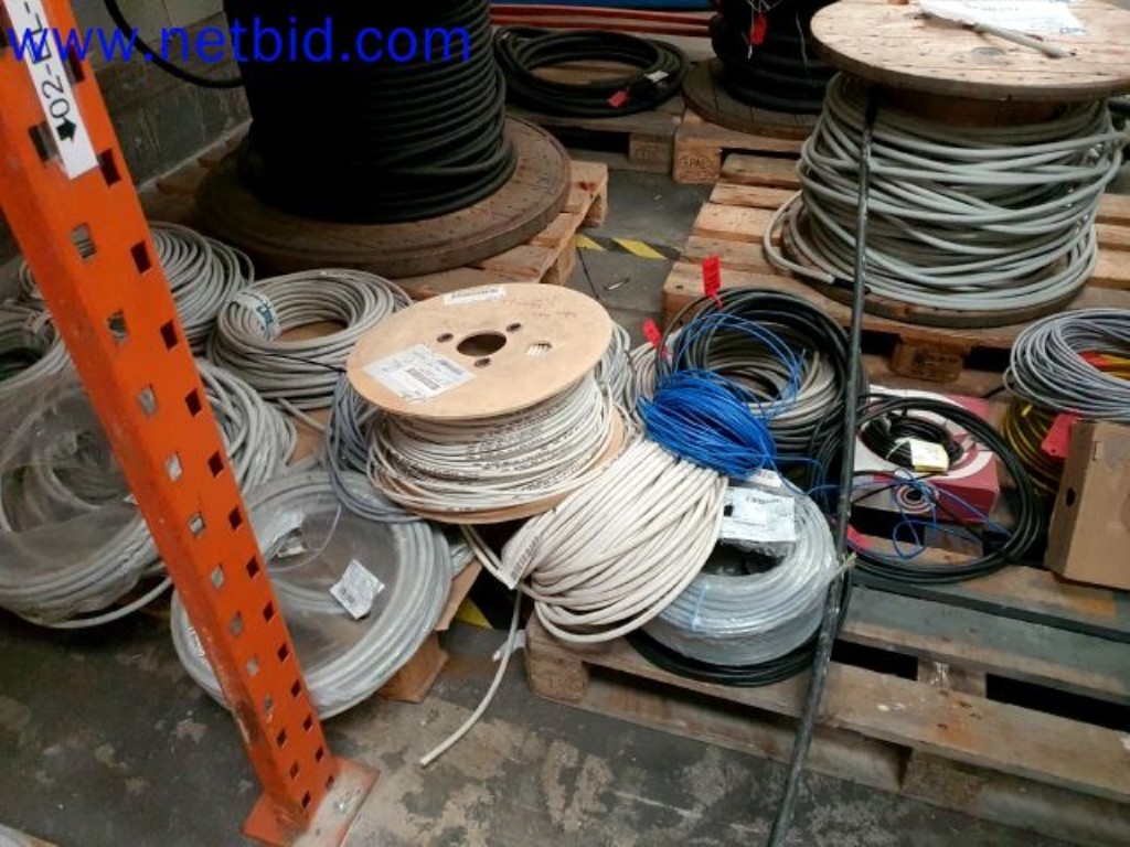 Skladovací, analytické laboratoře a zdravotnická technika z oblasti přestavby kontejnerů pro mobilní laboratoře a zdravotnickou techniku-6