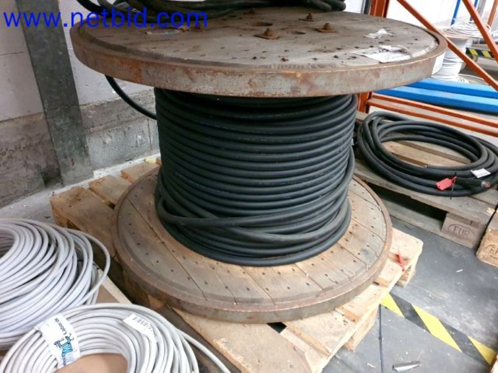 Skladovací, analytické laboratoře a zdravotnická technika z oblasti přestavby kontejnerů pro mobilní laboratoře a zdravotnickou techniku-8