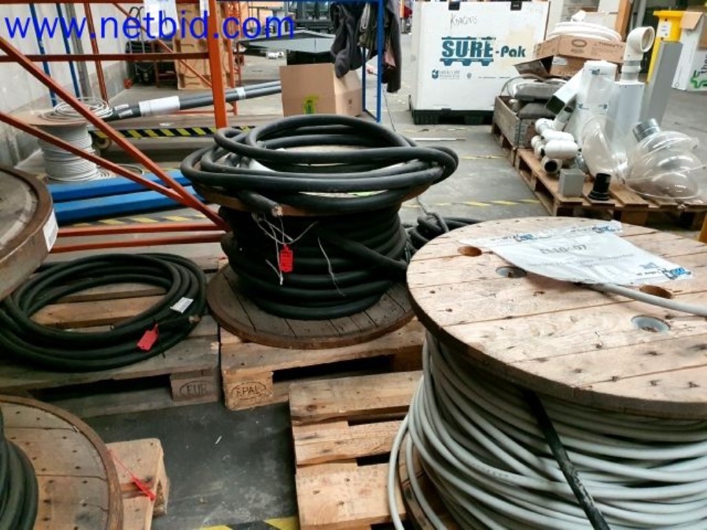 Skladovací, analytické laboratoře a zdravotnická technika z oblasti přestavby kontejnerů pro mobilní laboratoře a zdravotnickou techniku-9