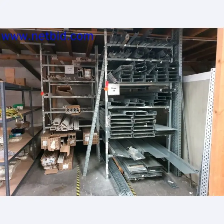 Lager, Analyse-Labor und Medizintechnik aus dem Bereich Containerumbau für mobile Labor und Medizin-Technik-2