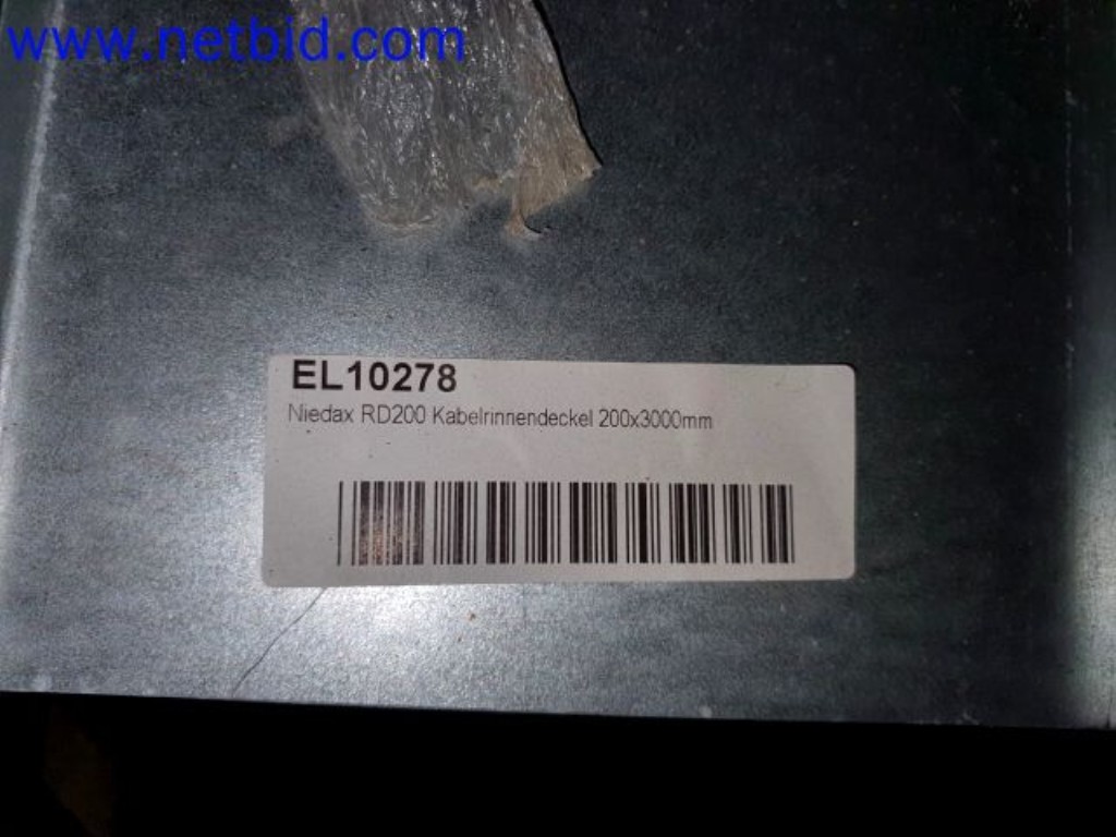 Lager, Analyse-Labor und Medizintechnik aus dem Bereich Containerumbau für mobile Labor und Medizin-Technik-3