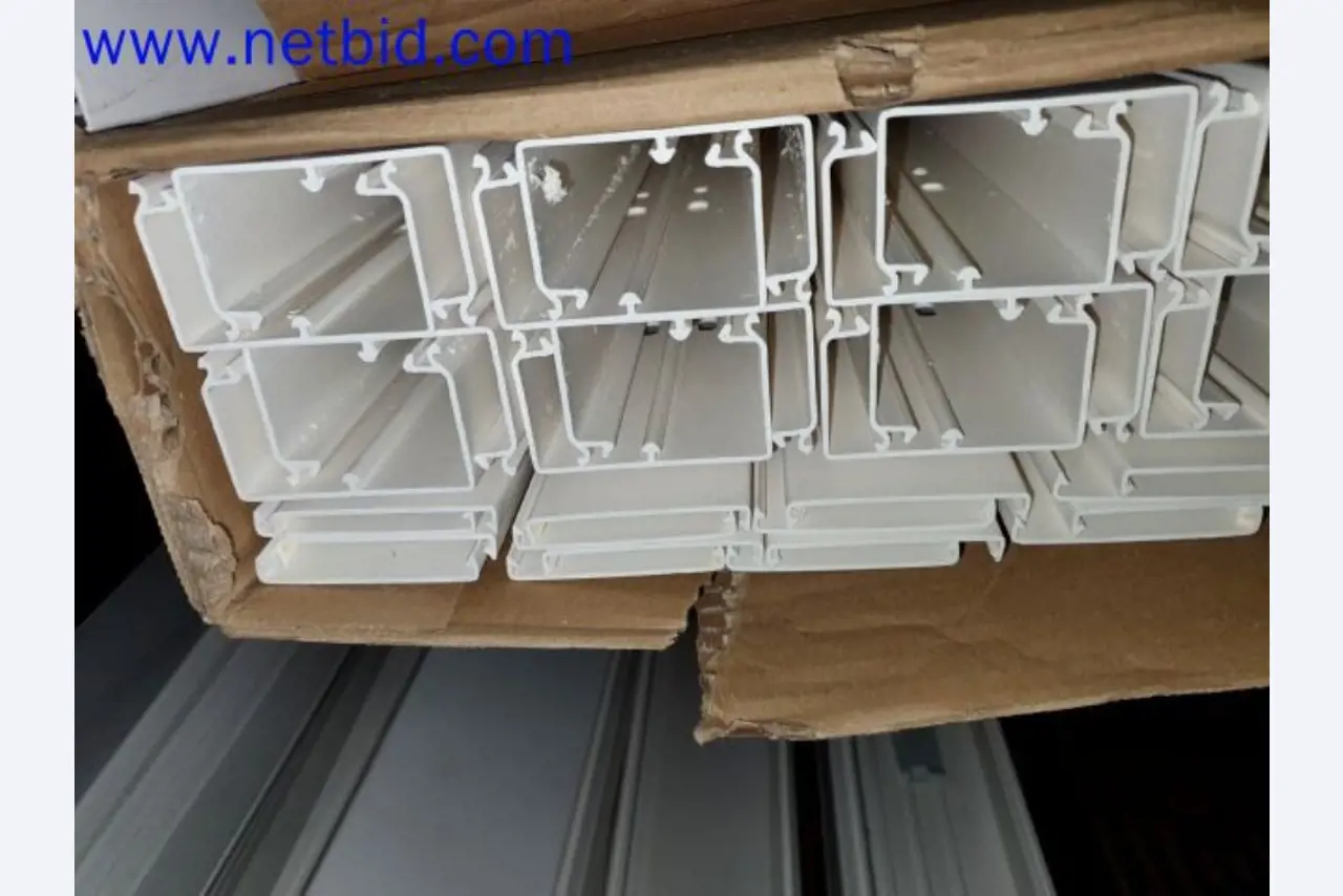 Lager, Analyse-Labor und Medizintechnik aus dem Bereich Containerumbau für mobile Labor und Medizin-Technik-5