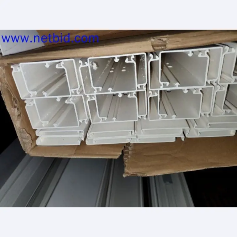 Lager, Analyse-Labor und Medizintechnik aus dem Bereich Containerumbau für mobile Labor und Medizin-Technik-5