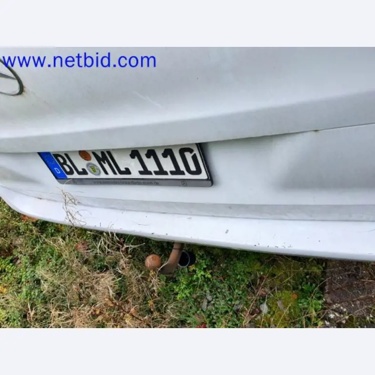 Storage, analysis laboratory and medical technology from the container conversion sector for mobile laboratories and medical technology-12