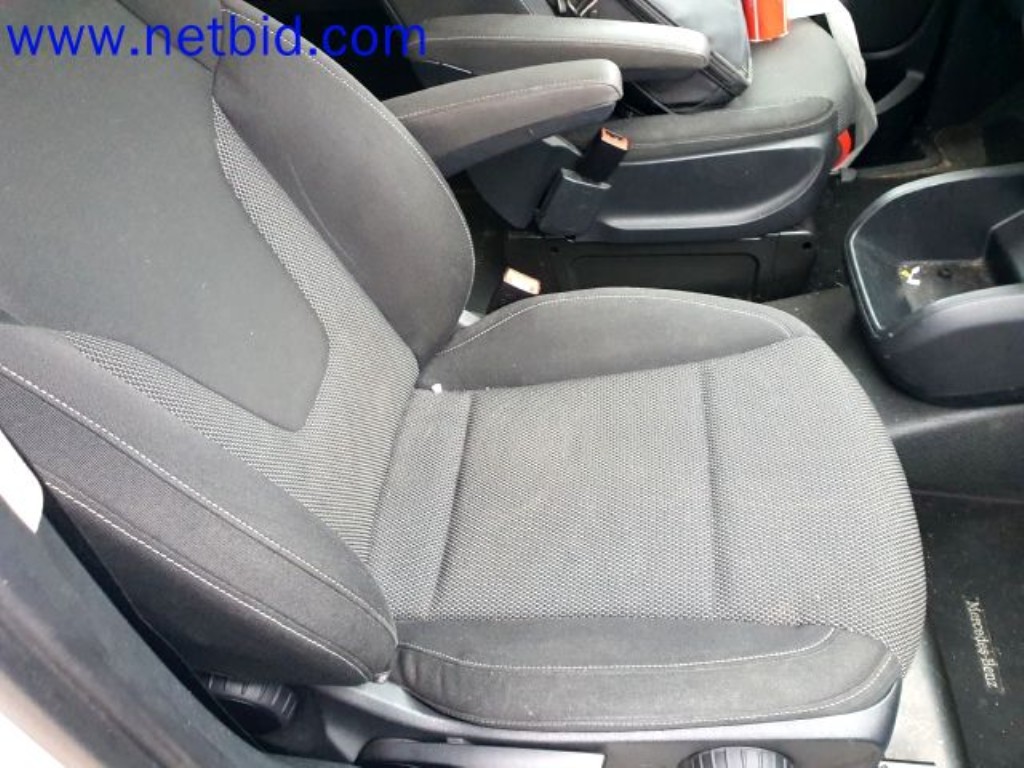 Storage, analysis laboratory and medical technology from the container conversion sector for mobile laboratories and medical technology-22