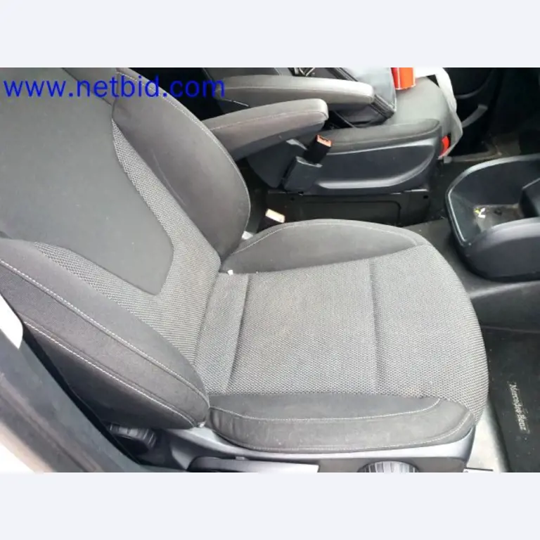 Storage, analysis laboratory and medical technology from the container conversion sector for mobile laboratories and medical technology-22