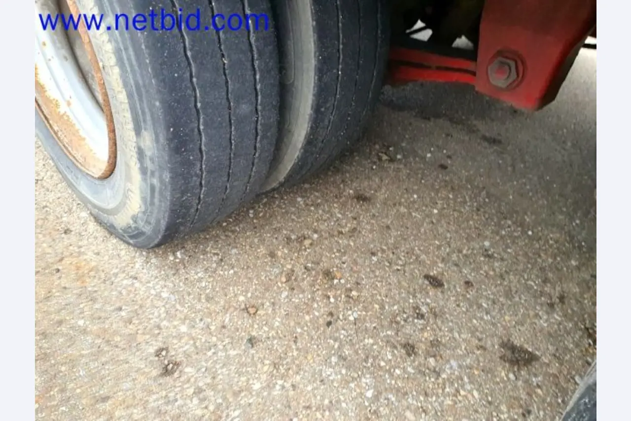 Storage, analysis laboratory and medical technology from the container conversion sector for mobile laboratories and medical technology-11