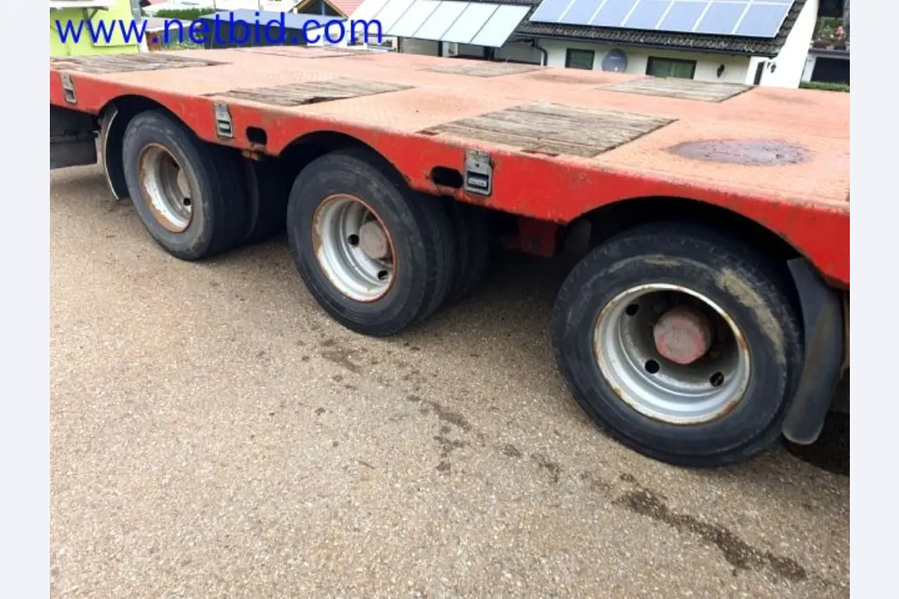 Storage, analysis laboratory and medical technology from the container conversion sector for mobile laboratories and medical technology-14