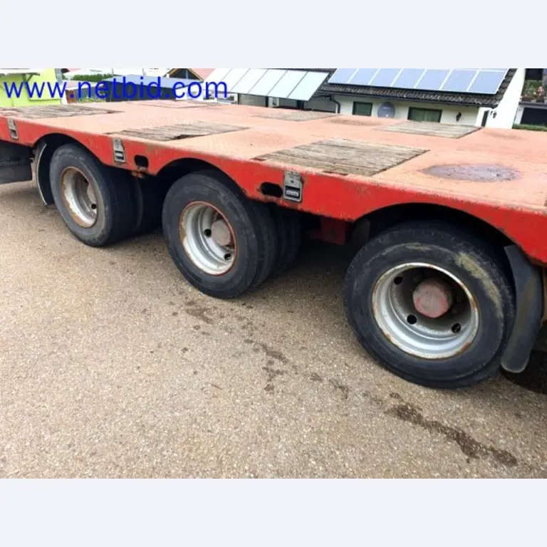 Storage, analysis laboratory and medical technology from the container conversion sector for mobile laboratories and medical technology-14