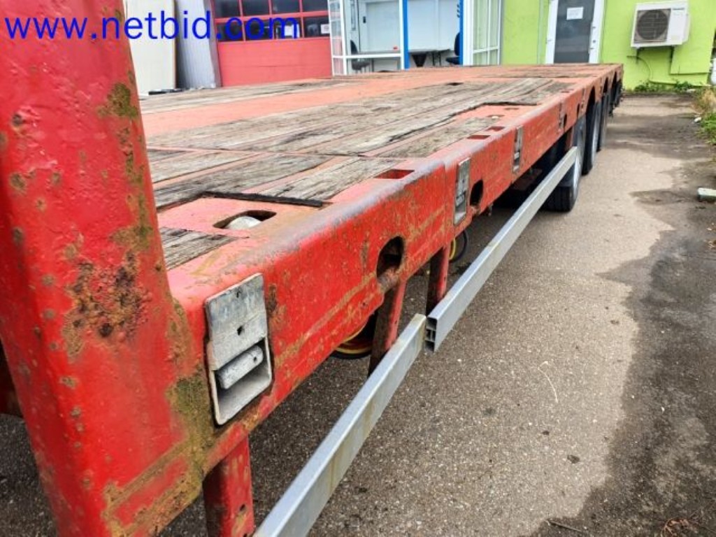 Storage, analysis laboratory and medical technology from the container conversion sector for mobile laboratories and medical technology-21