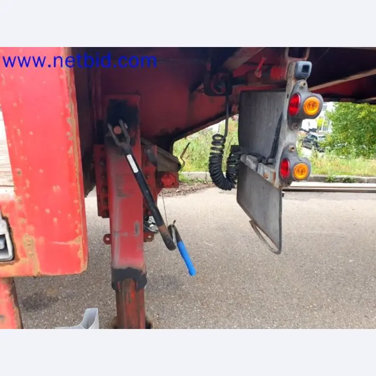 Storage, analysis laboratory and medical technology from the container conversion sector for mobile laboratories and medical technology-6