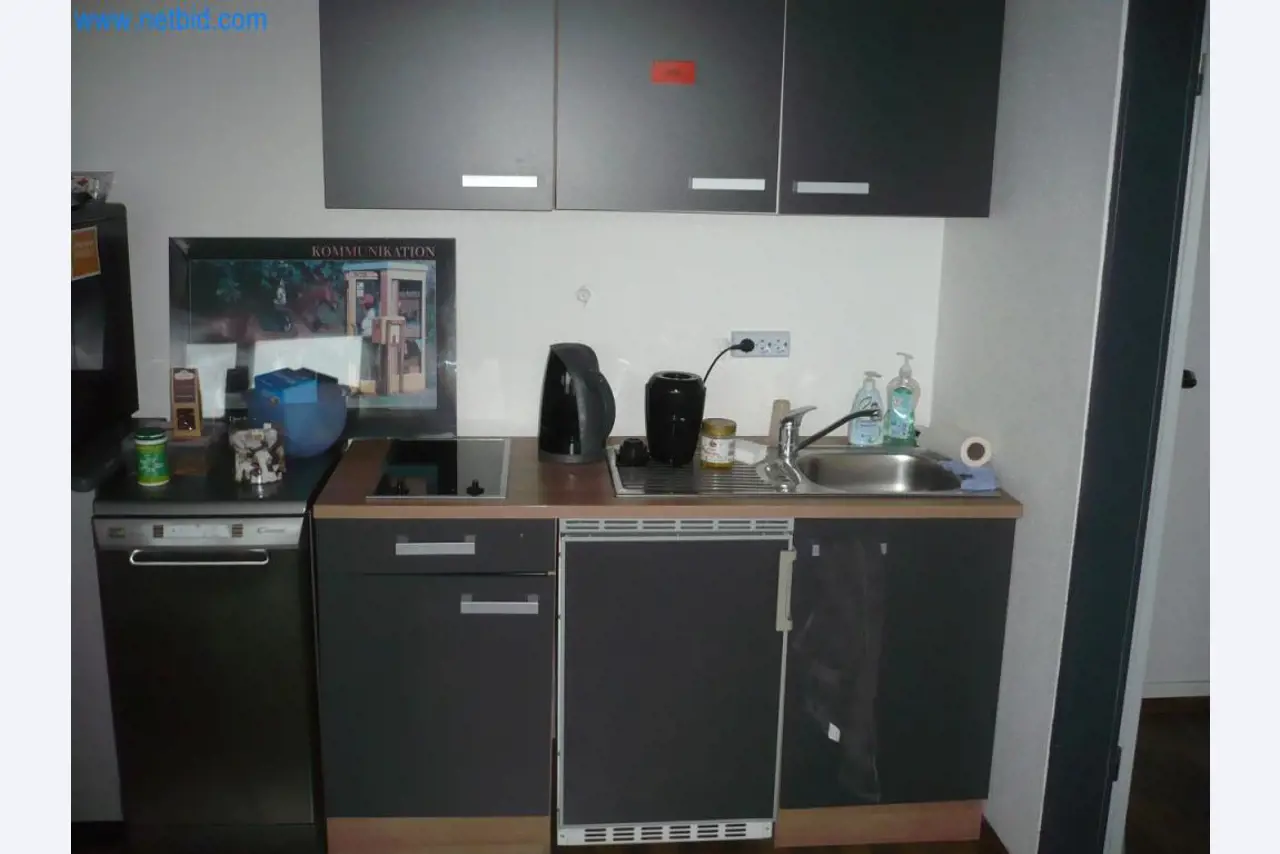 Maszyny i systemy (obróbka powierzchni, malowanie proszkowe, hartownia)-1