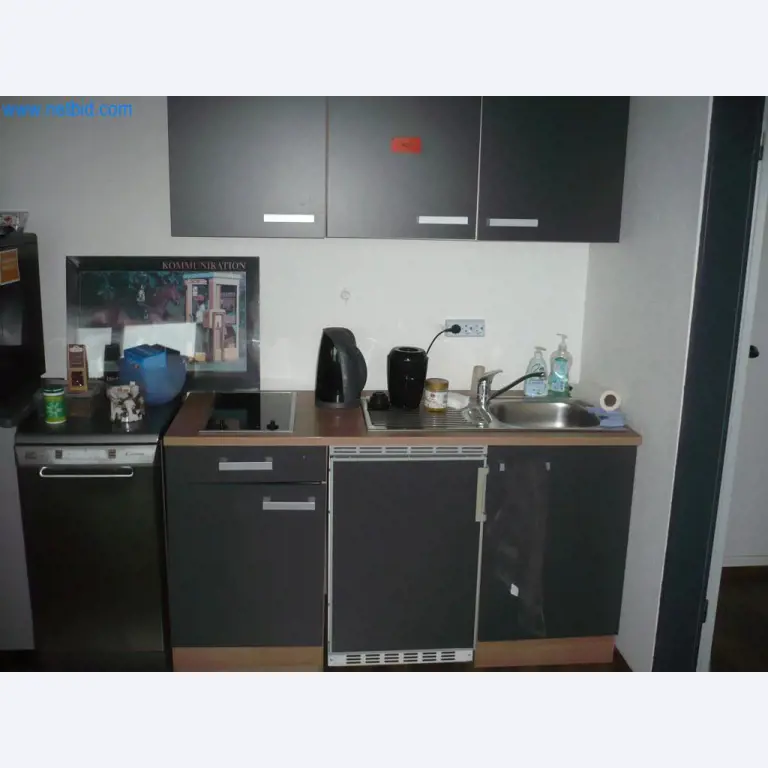 Maszyny i systemy (obróbka powierzchni, malowanie proszkowe, hartownia)-1