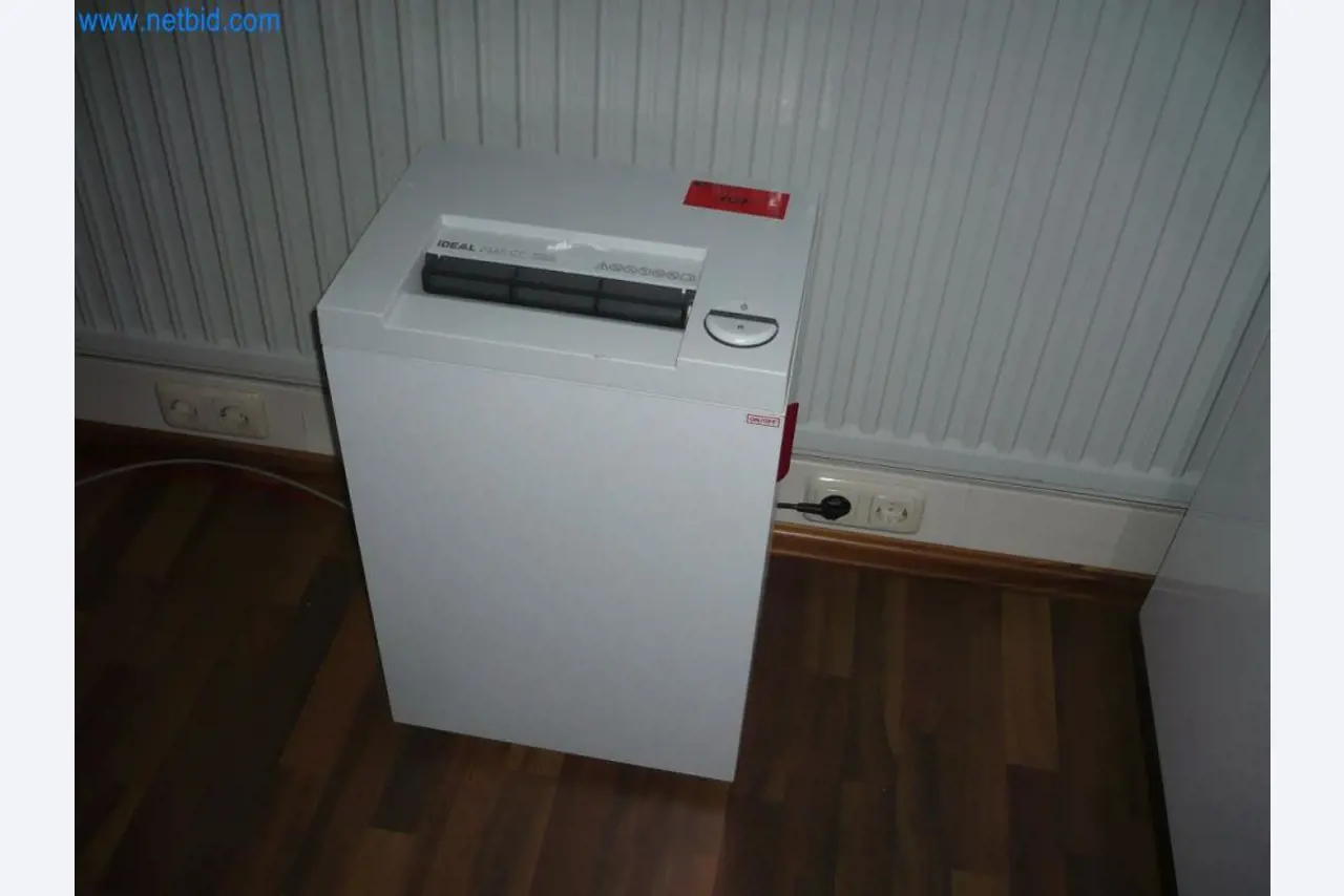 Stroje a systémy (povrchová úprava, práškové lakování, kalírna)-1