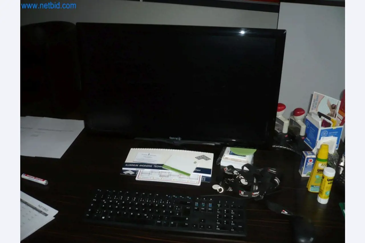 Máquinas y sistemas (tratamiento de superficies, recubrimiento en polvo, taller de endurecimiento)-1