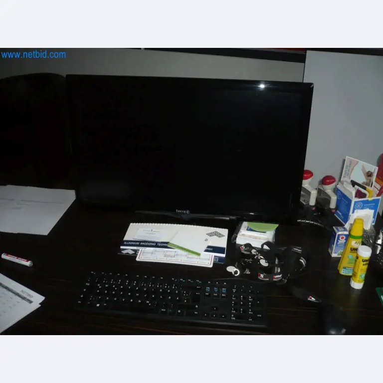 Máquinas y sistemas (tratamiento de superficies, recubrimiento en polvo, taller de endurecimiento)-1