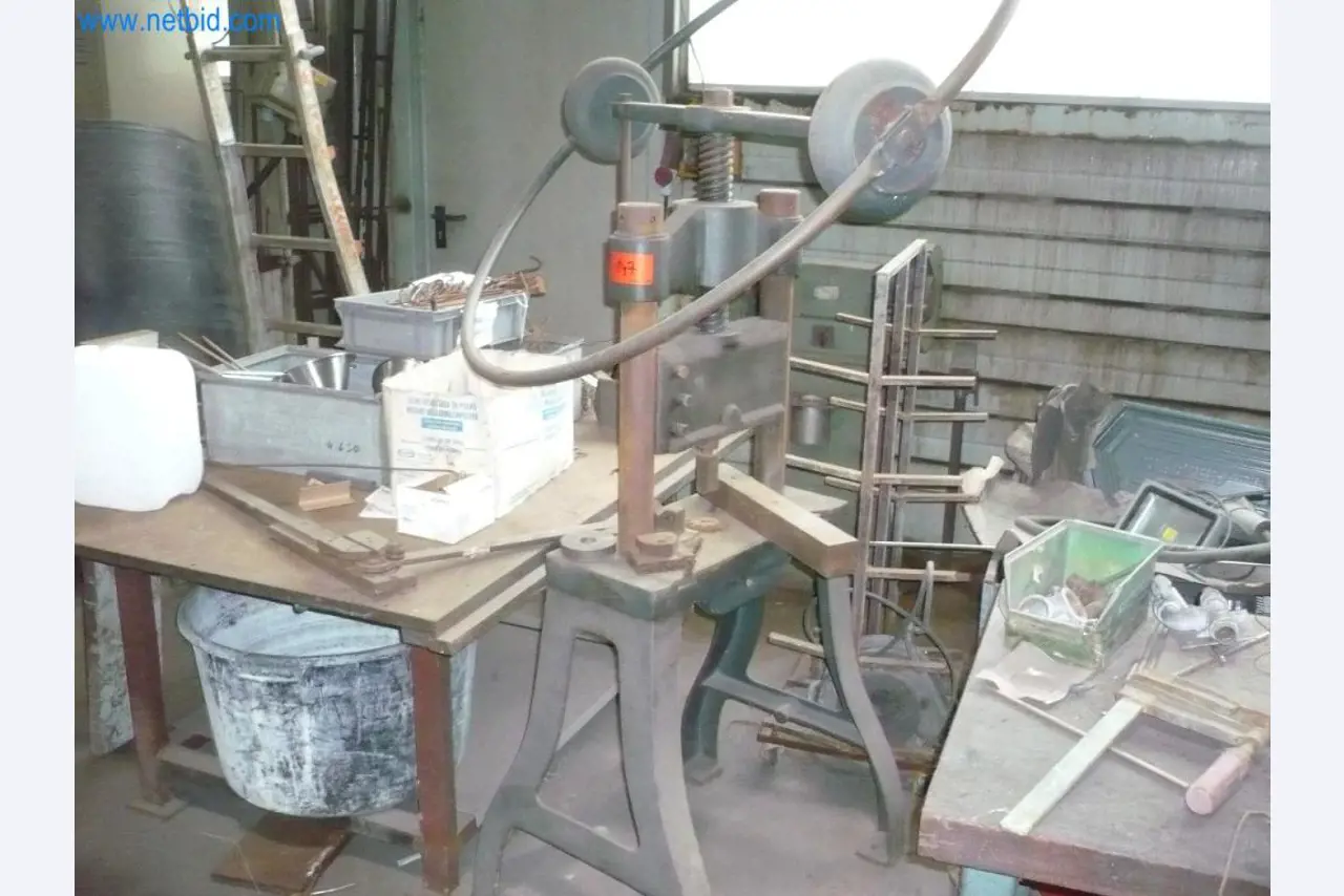 Máquinas y sistemas (tratamiento de superficies, recubrimiento en polvo, taller de endurecimiento)-2