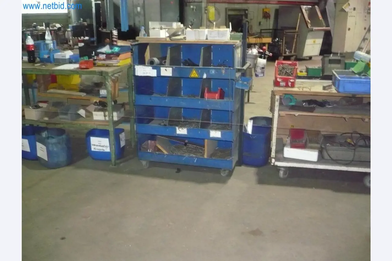 Stroje a systémy (povrchová úprava, práškové lakování, kalírna)-2