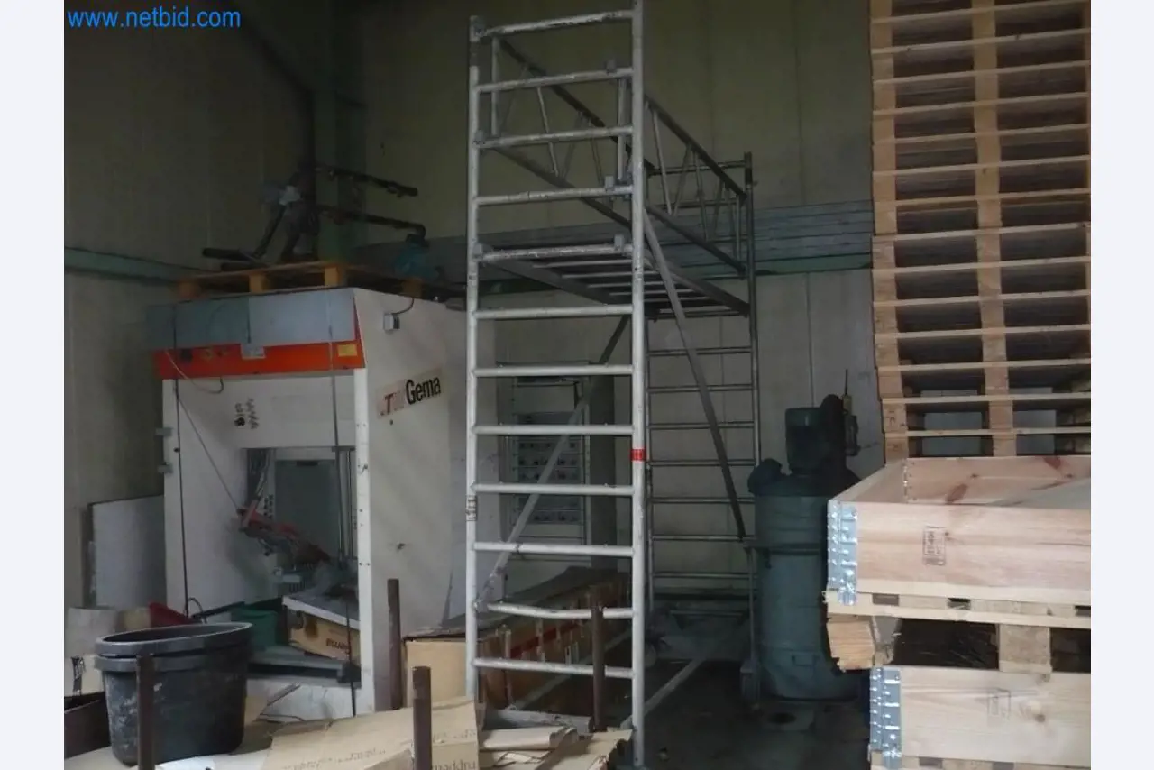 Máquinas y sistemas (tratamiento de superficies, recubrimiento en polvo, taller de endurecimiento)-1