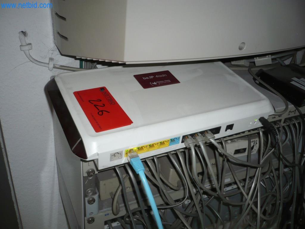 Stroji in sistemi (površinska obdelava, prašno lakiranje, kalilnica)-1