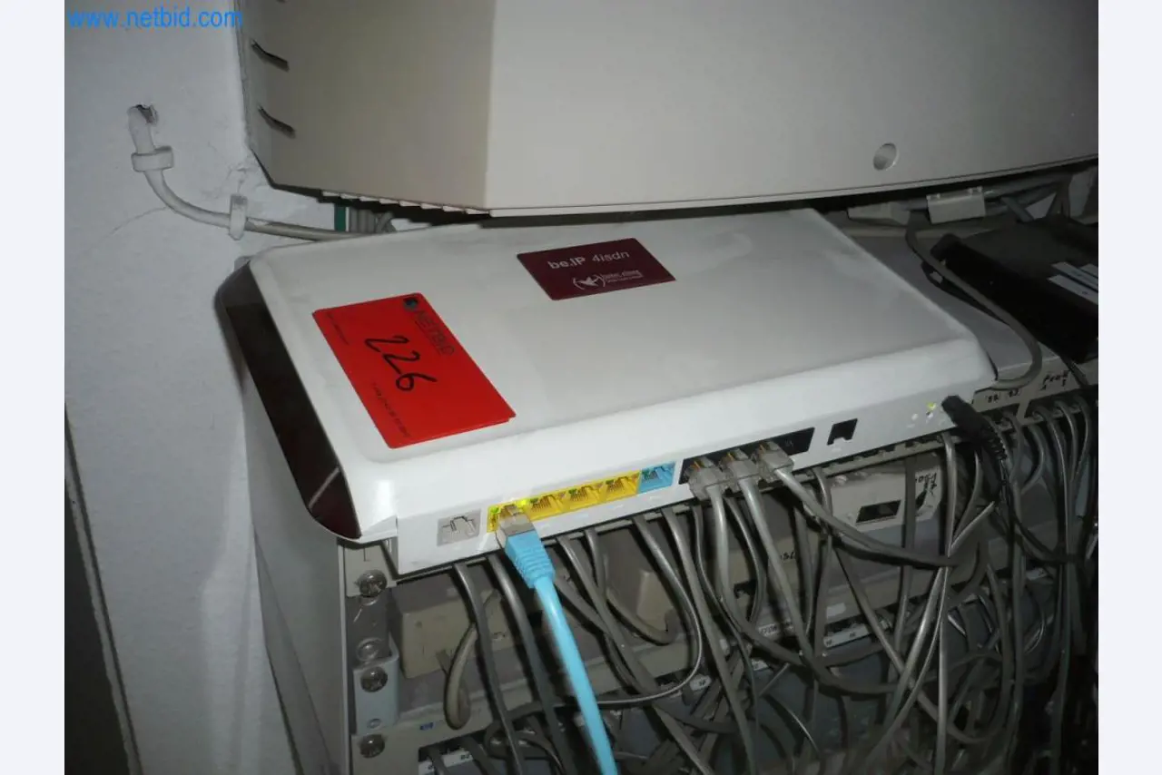 Máquinas y sistemas (tratamiento de superficies, recubrimiento en polvo, taller de endurecimiento)-1