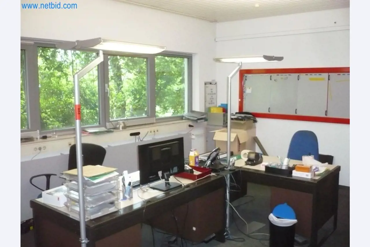 Máquinas y sistemas (tratamiento de superficies, recubrimiento en polvo, taller de endurecimiento)-1