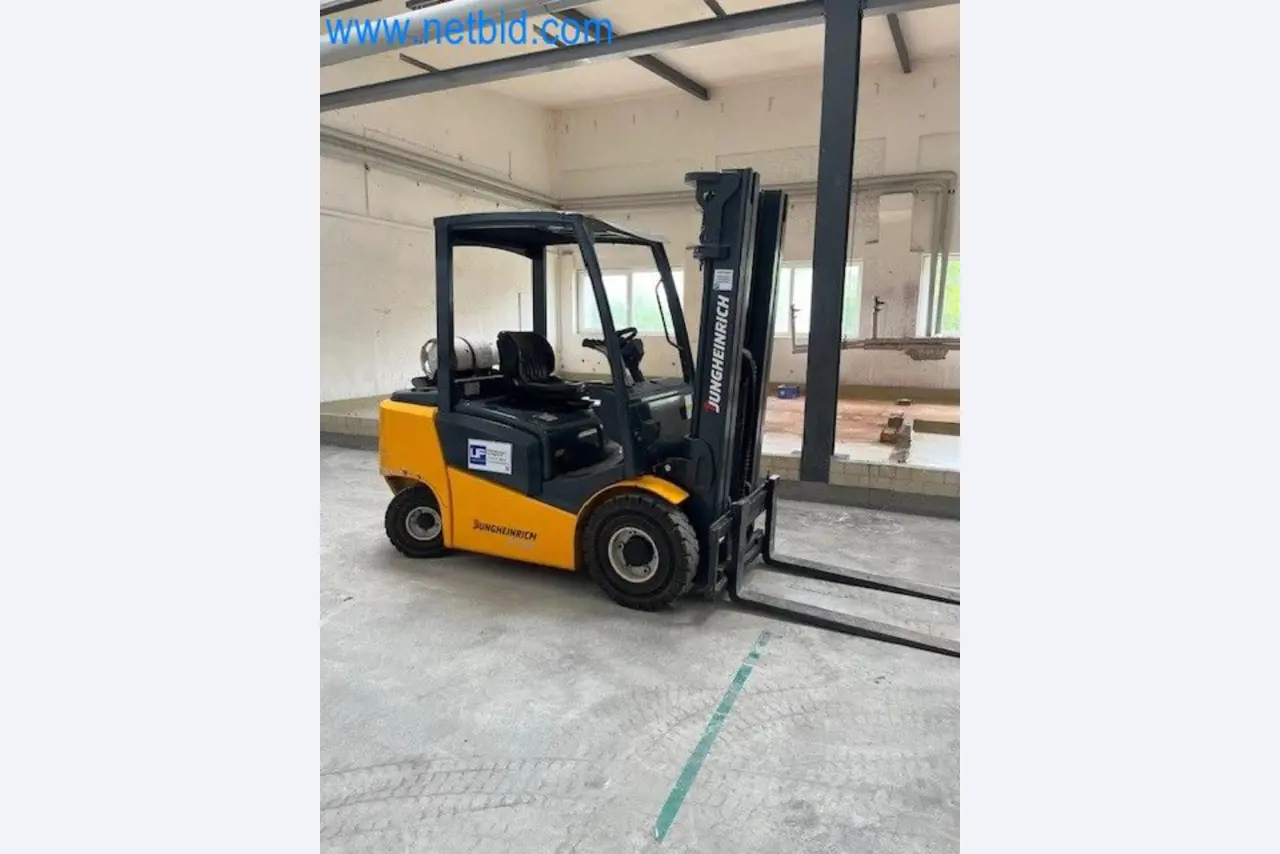 Máquinas e sistemas (tratamento de superfície, revestimento em pó, oficina de endurecimento)-1