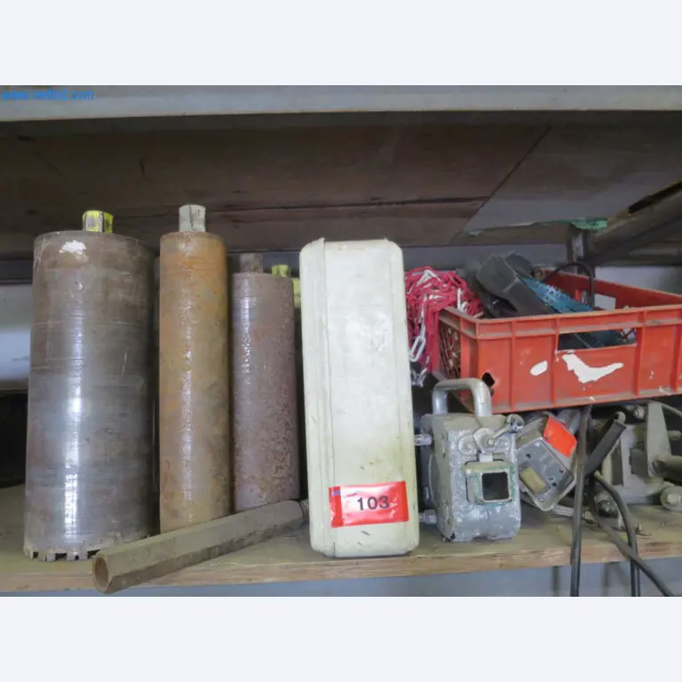 Baumaschinen und -fahrzeuge (Abbruch, Erdarbeiten und Recycling)-2