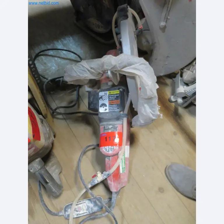 Stavební stroje a vozidla (demolice, zemní práce a recyklace)-1