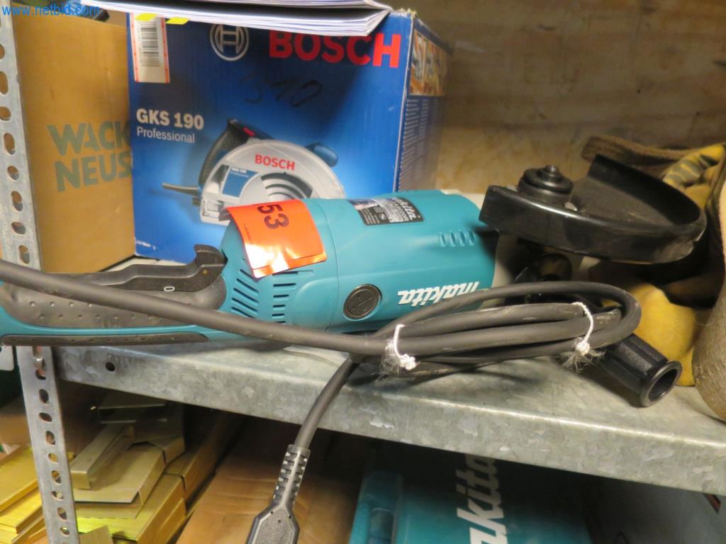 Baumaschinen und -fahrzeuge (Abbruch, Erdarbeiten und Recycling)-2