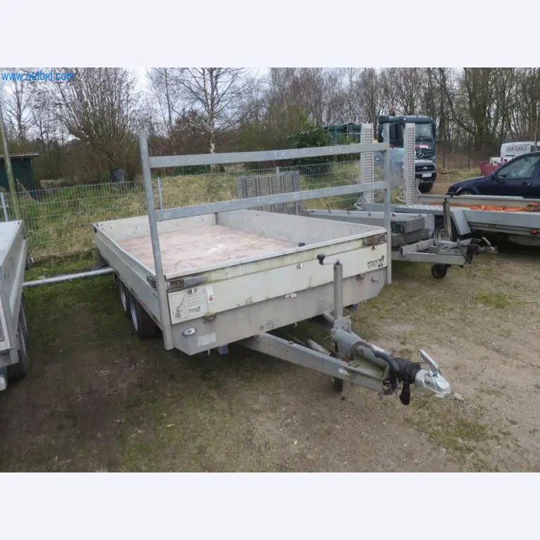 Stavební stroje a vozidla (demolice, zemní práce a recyklace)-2