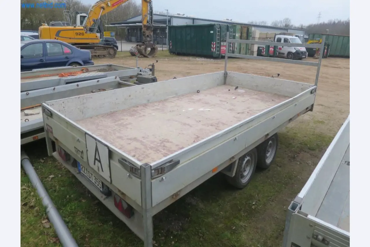 Stavební stroje a vozidla (demolice, zemní práce a recyklace)-3