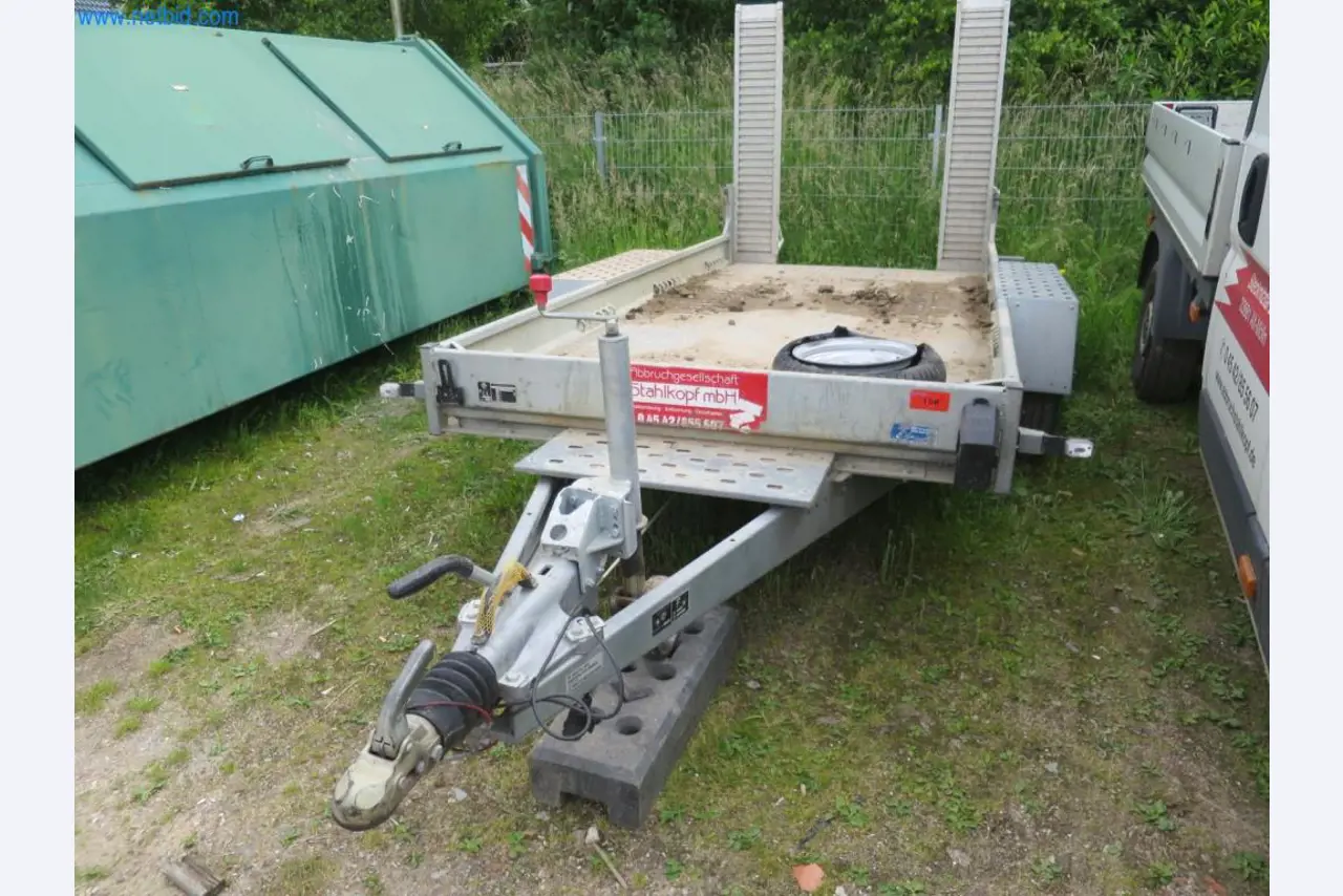 Máquinas e veículos de construção (demolição, terraplanagem e reciclagem)-1