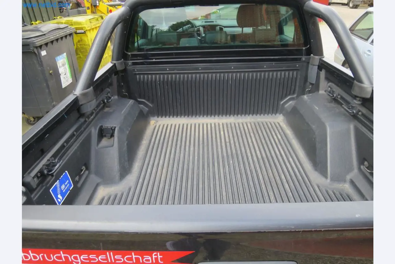 Baumaschinen und -fahrzeuge (Abbruch, Erdarbeiten und Recycling)-4