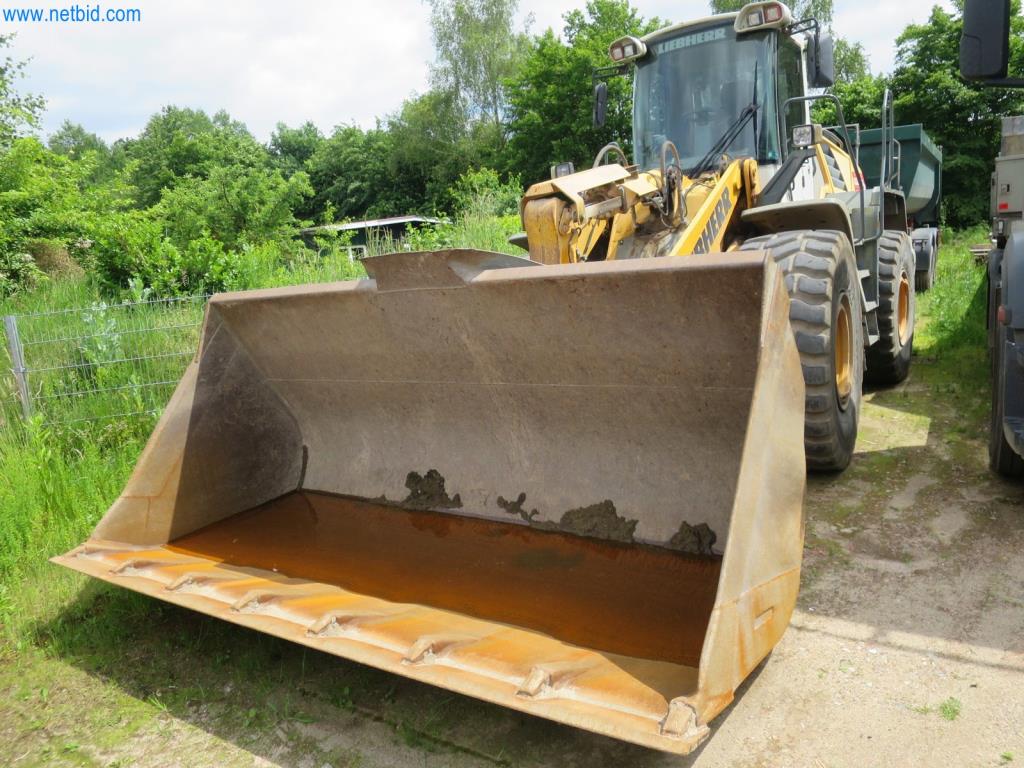 Maszyny i pojazdy budowlane (rozbiórka, roboty ziemne i recykling)-1