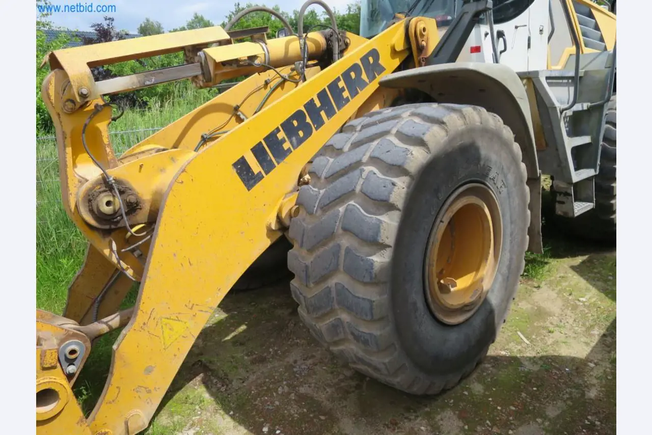 Maszyny i pojazdy budowlane (rozbiórka, roboty ziemne i recykling)-4
