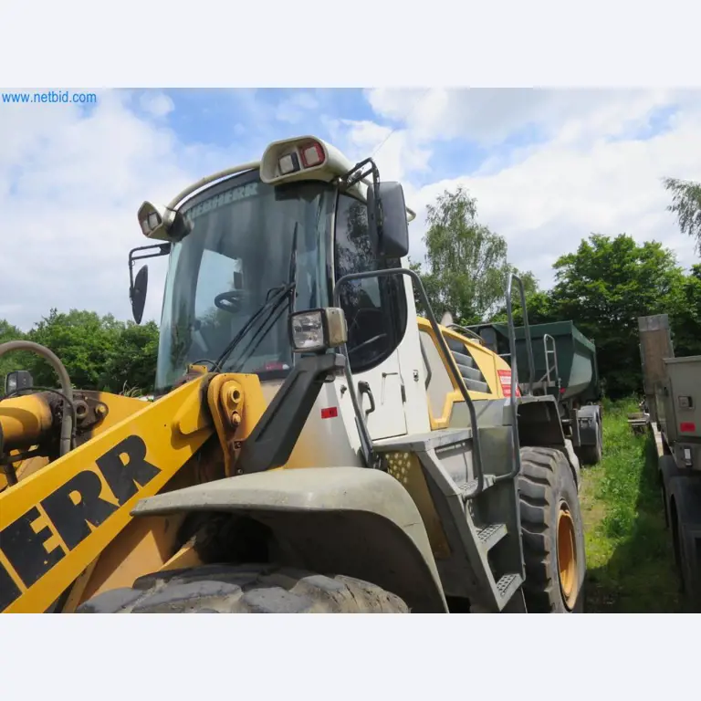 Maszyny i pojazdy budowlane (rozbiórka, roboty ziemne i recykling)-5