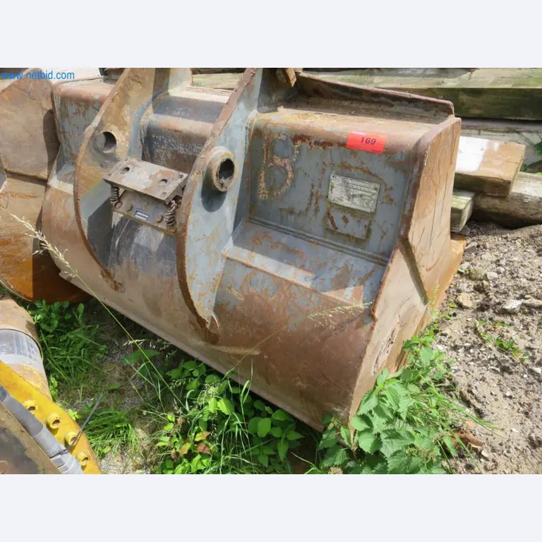 Máquinas e veículos de construção (demolição, terraplanagem e reciclagem)-1