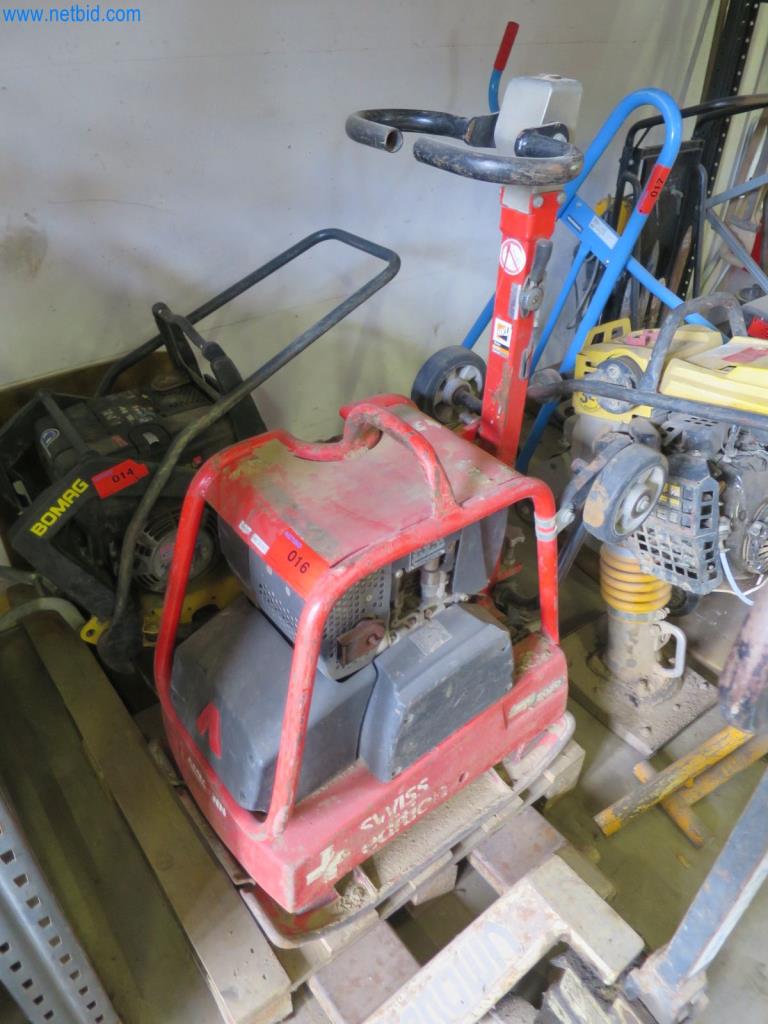 Stavební stroje a vozidla (demolice, zemní práce a recyklace)-1