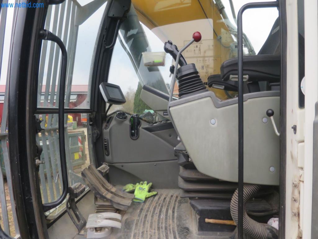 Baumaschinen und -fahrzeuge (Abbruch, Erdarbeiten und Recycling)-10