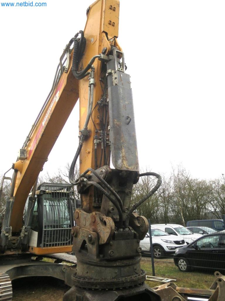 Baumaschinen und -fahrzeuge (Abbruch, Erdarbeiten und Recycling)-11