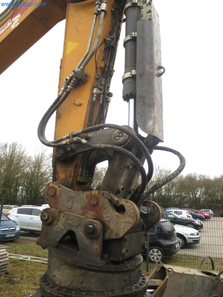 Baumaschinen und -fahrzeuge (Abbruch, Erdarbeiten und Recycling)-12