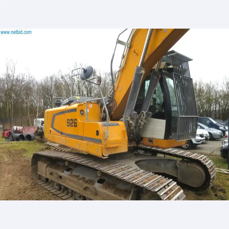 Baumaschinen und -fahrzeuge (Abbruch, Erdarbeiten und Recycling)-2