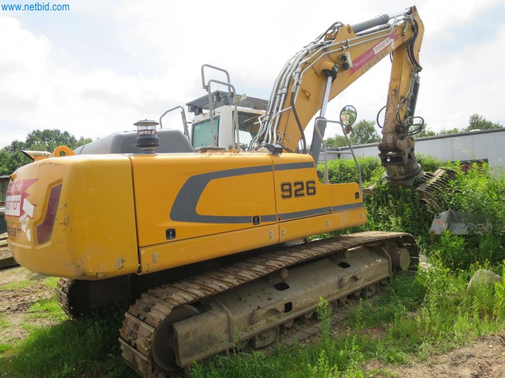 Baumaschinen und -fahrzeuge (Abbruch, Erdarbeiten und Recycling)-5