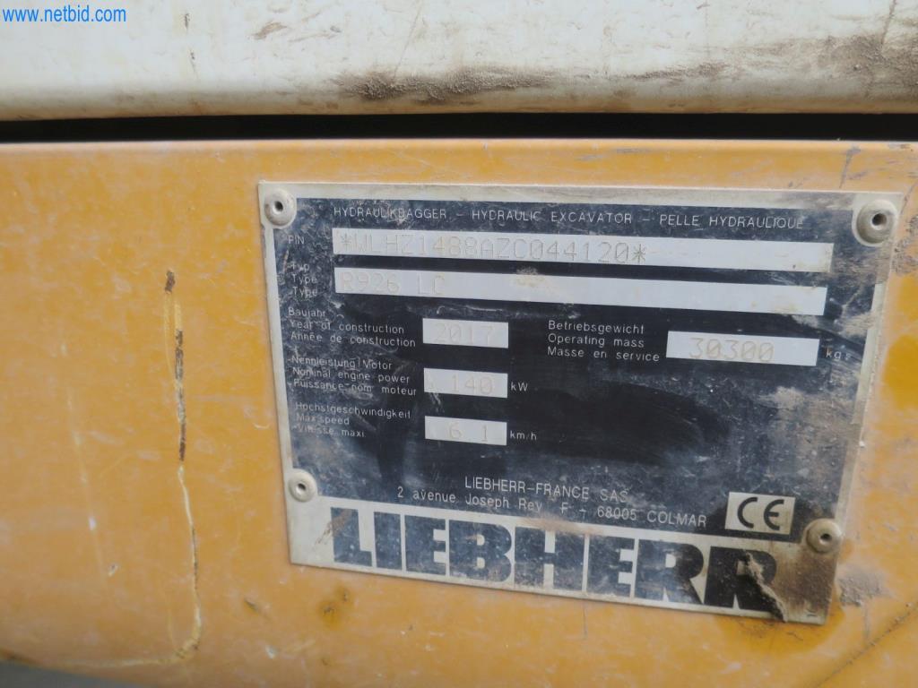 Baumaschinen und -fahrzeuge (Abbruch, Erdarbeiten und Recycling)-6