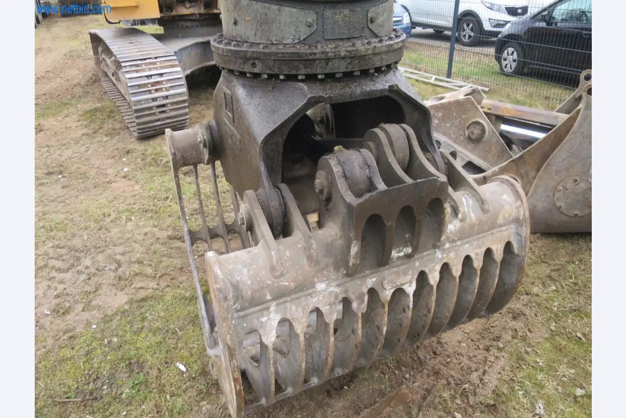 Stavební stroje a vozidla (demolice, zemní práce a recyklace)-2