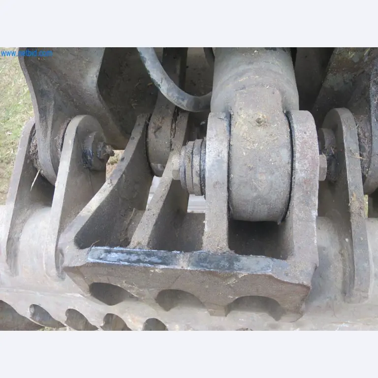 Stavební stroje a vozidla (demolice, zemní práce a recyklace)-3