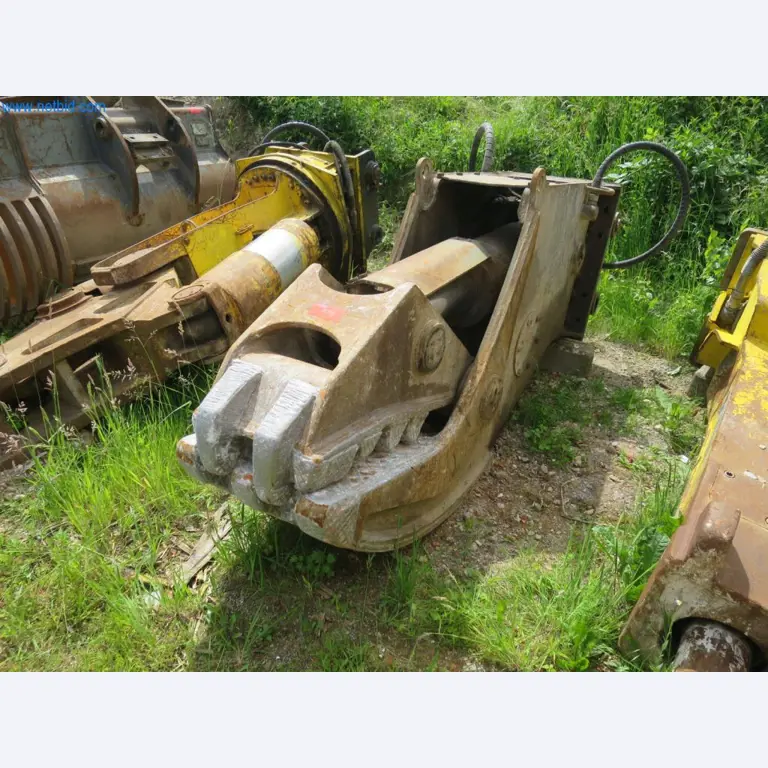 Máquinas e veículos de construção (demolição, terraplanagem e reciclagem)-1