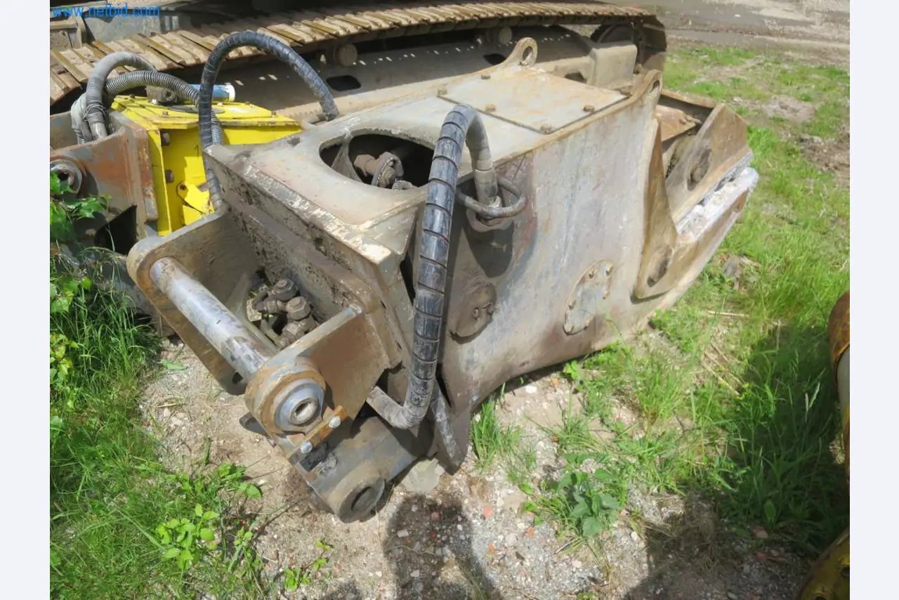 Máquinas e veículos de construção (demolição, terraplanagem e reciclagem)-3