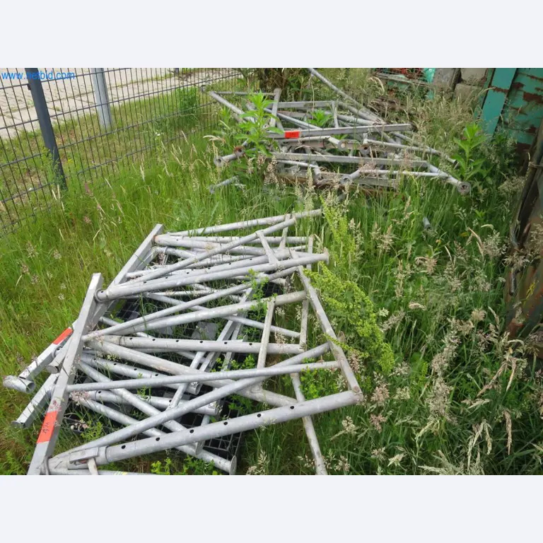 Stavební stroje a vozidla (demolice, zemní práce a recyklace)-2